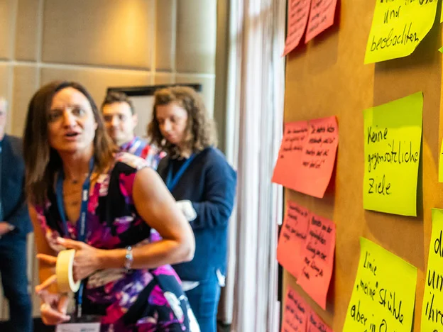 bild bunte post its
