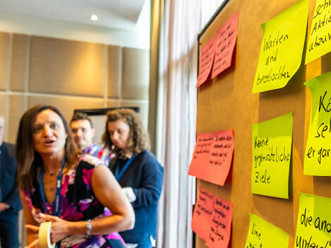 bild bunte post its
